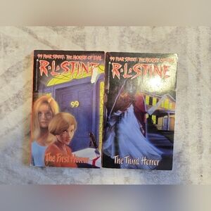 R.L. Stine - 99 Fear Street: The House Of Evil Book Set